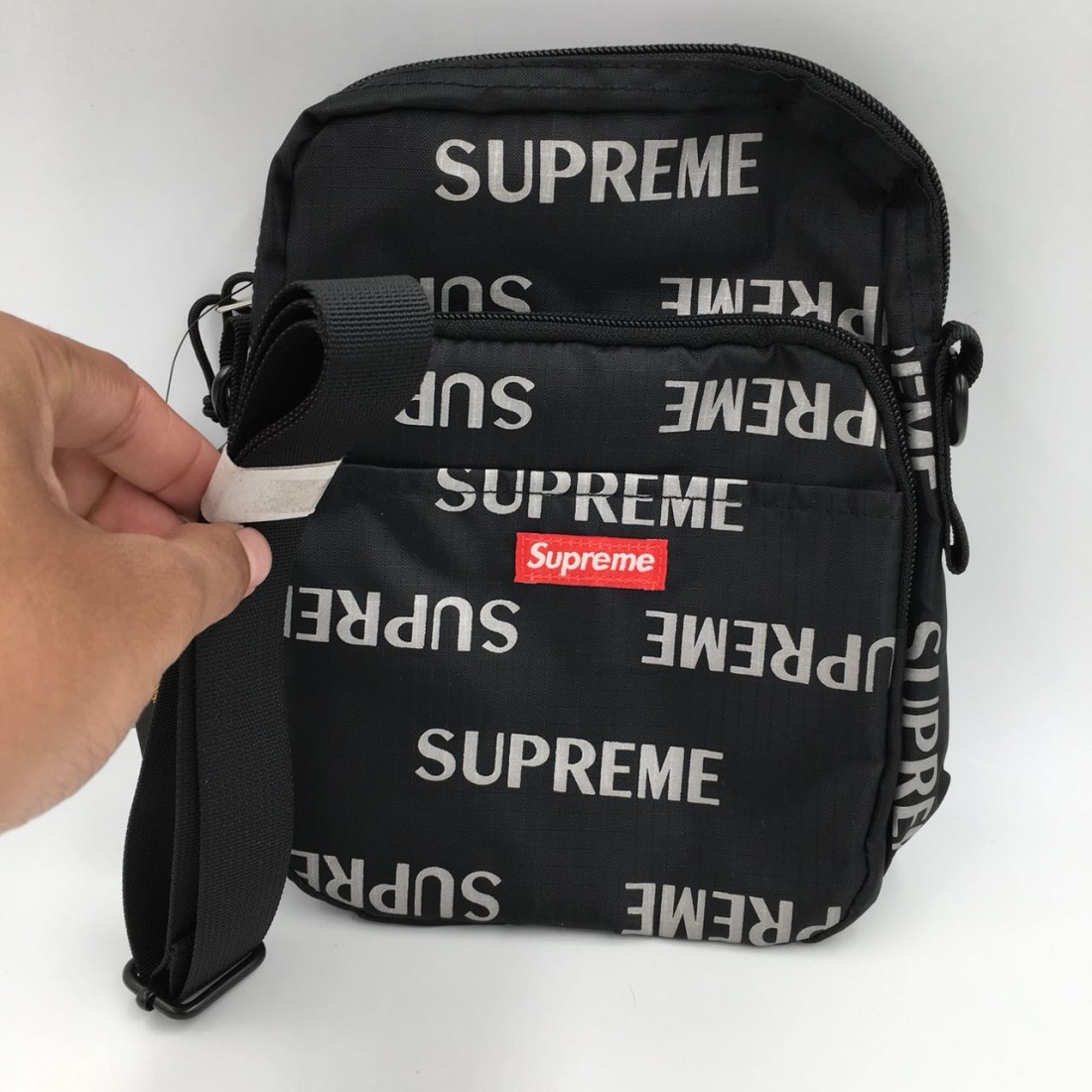 supreme shoulder bag replica